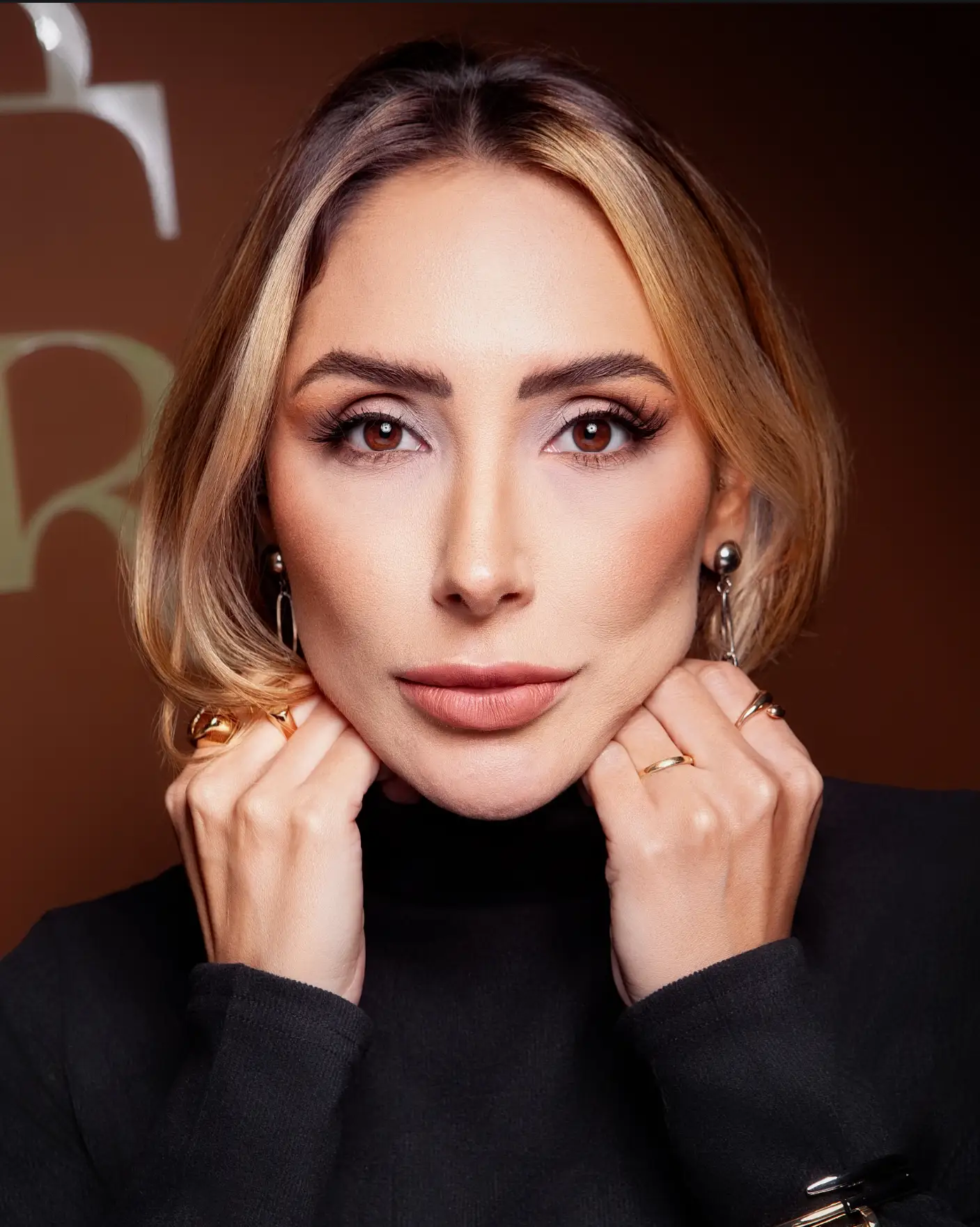 Dra. Gabriela Ferrari, especialista em rejuvenescimento facial